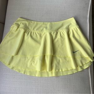 Nike mini tennis skirt medium